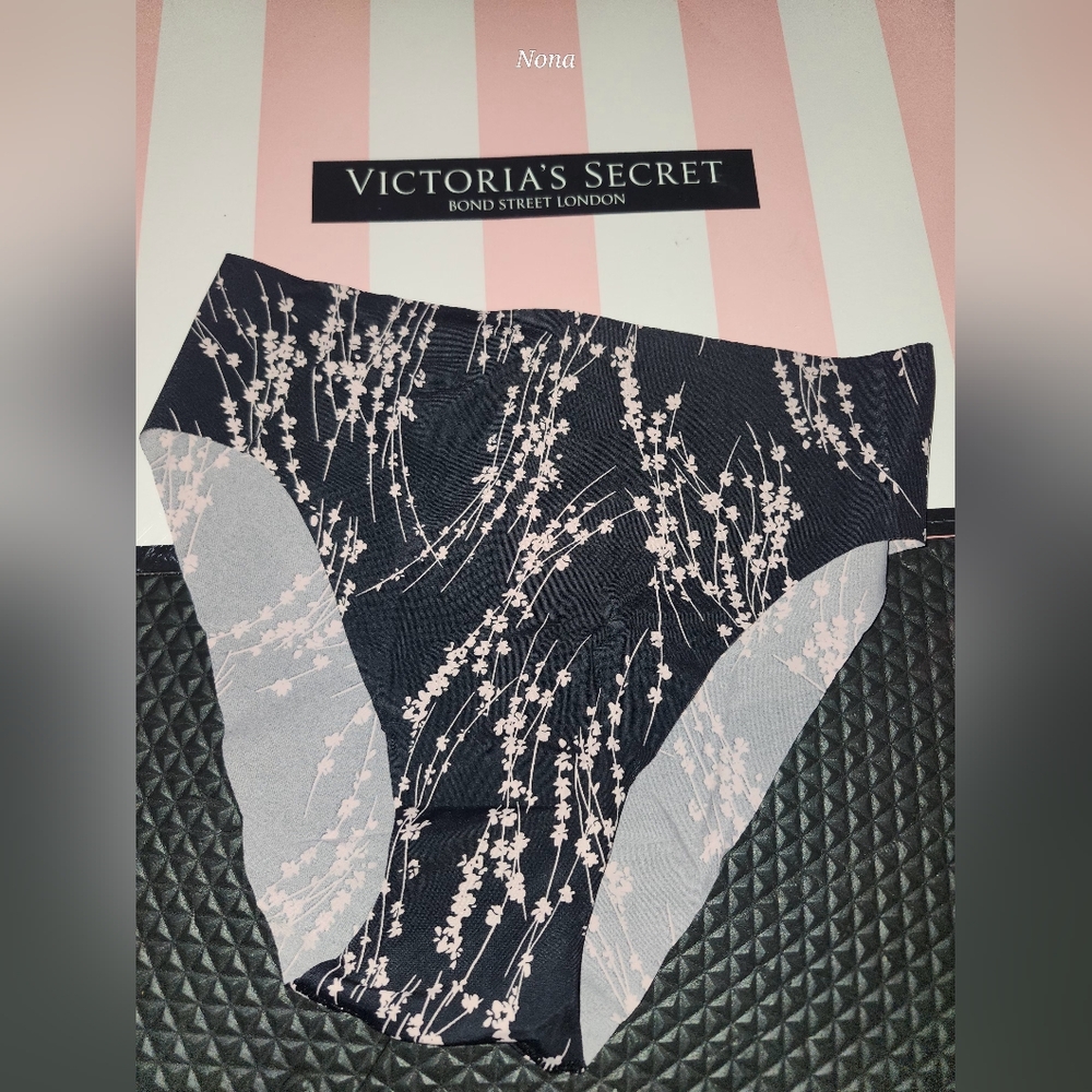 Victoria's Secret PINK Panties Bundle Size Small NWT - Picture 7 of 7
